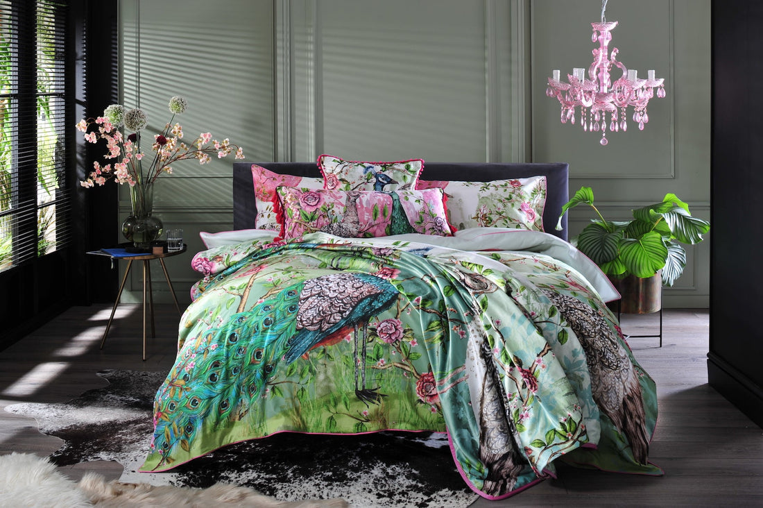 Iya Valley Love Story Collection