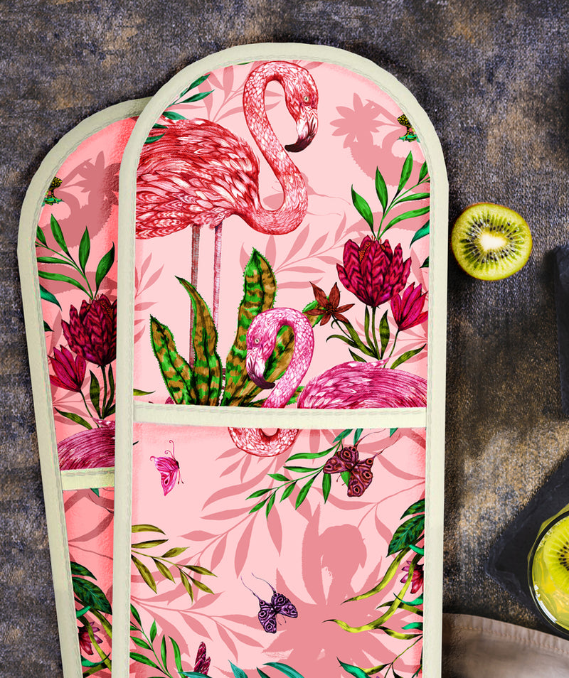 Exotic World, Oven Glove, Blush, Season 1