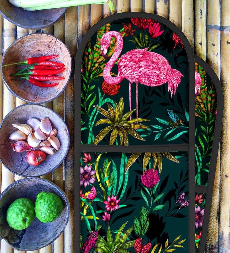 Exotic World, Oven Glove, Midnight, Season 1